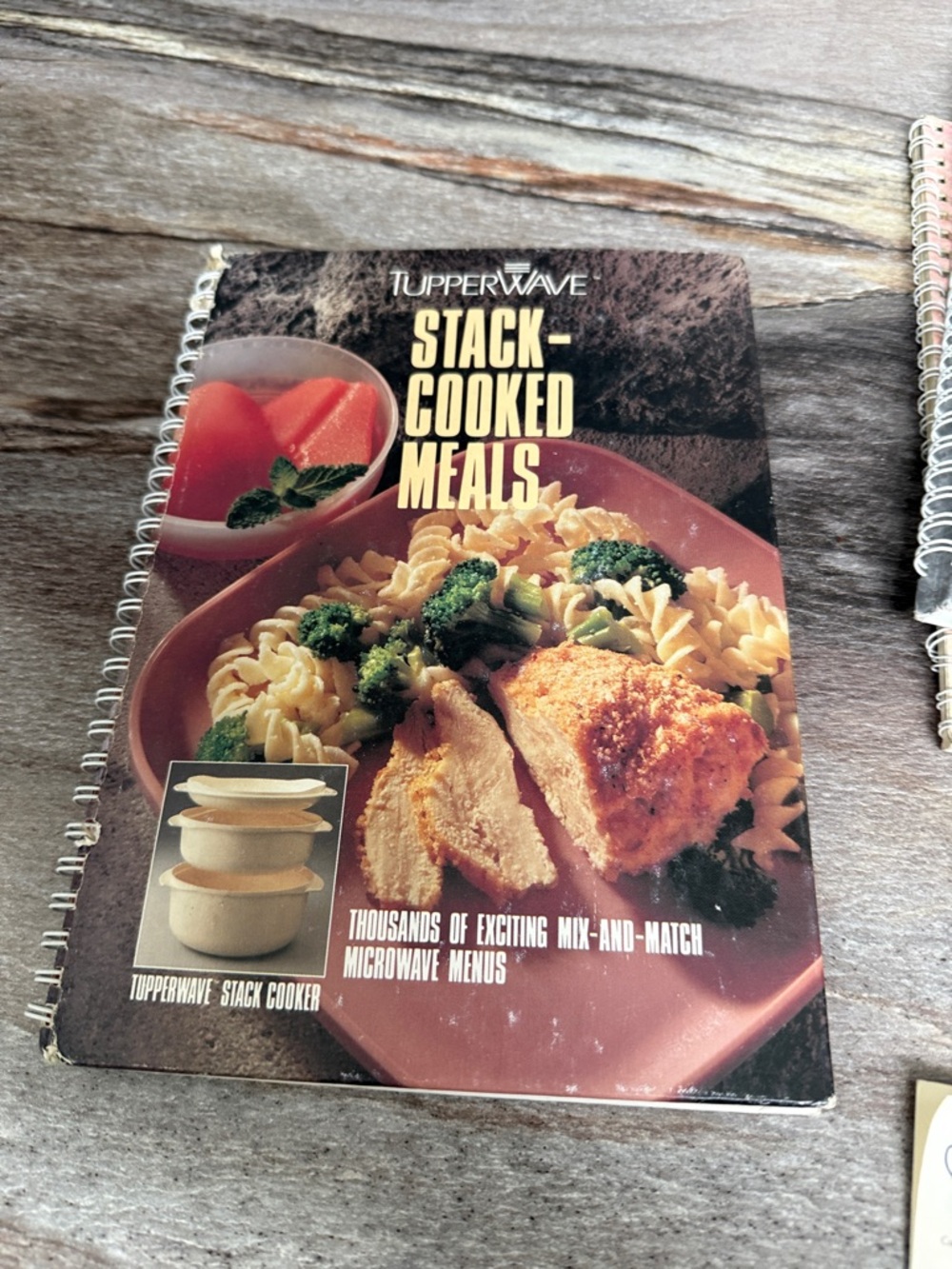 Vintage Tupperware Stack Cooker Cook Books and Spice Labels - Picture 3 of 8